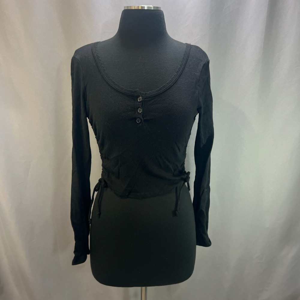 Heart & Hips Cropped Blouse Top Women M Black Adjustable Drawstring Ties Classic